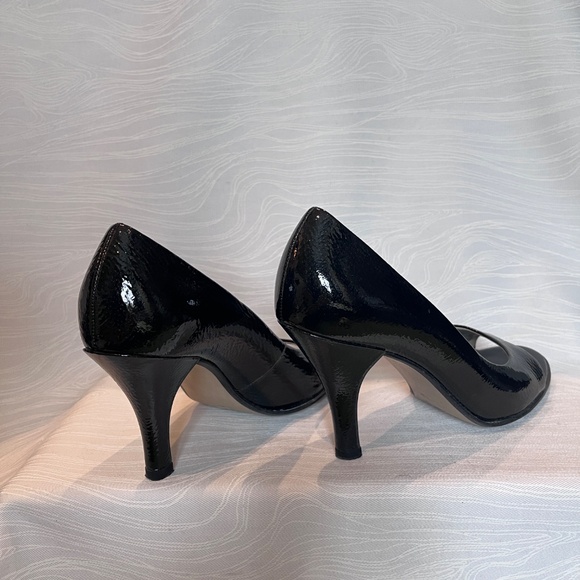 Franco Sarto shiny black heels, size 7 - Picture 4 of 6